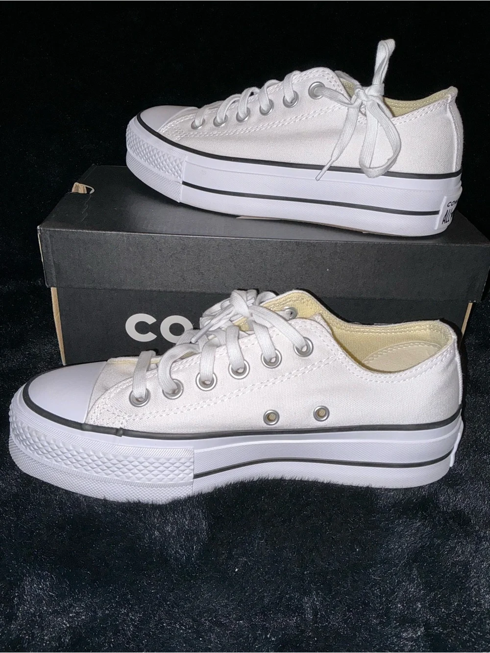 Converse Chuck Taylor All-Star Lift Platform Low Canvas Sneakers Size 6 - Picture 3 of 5